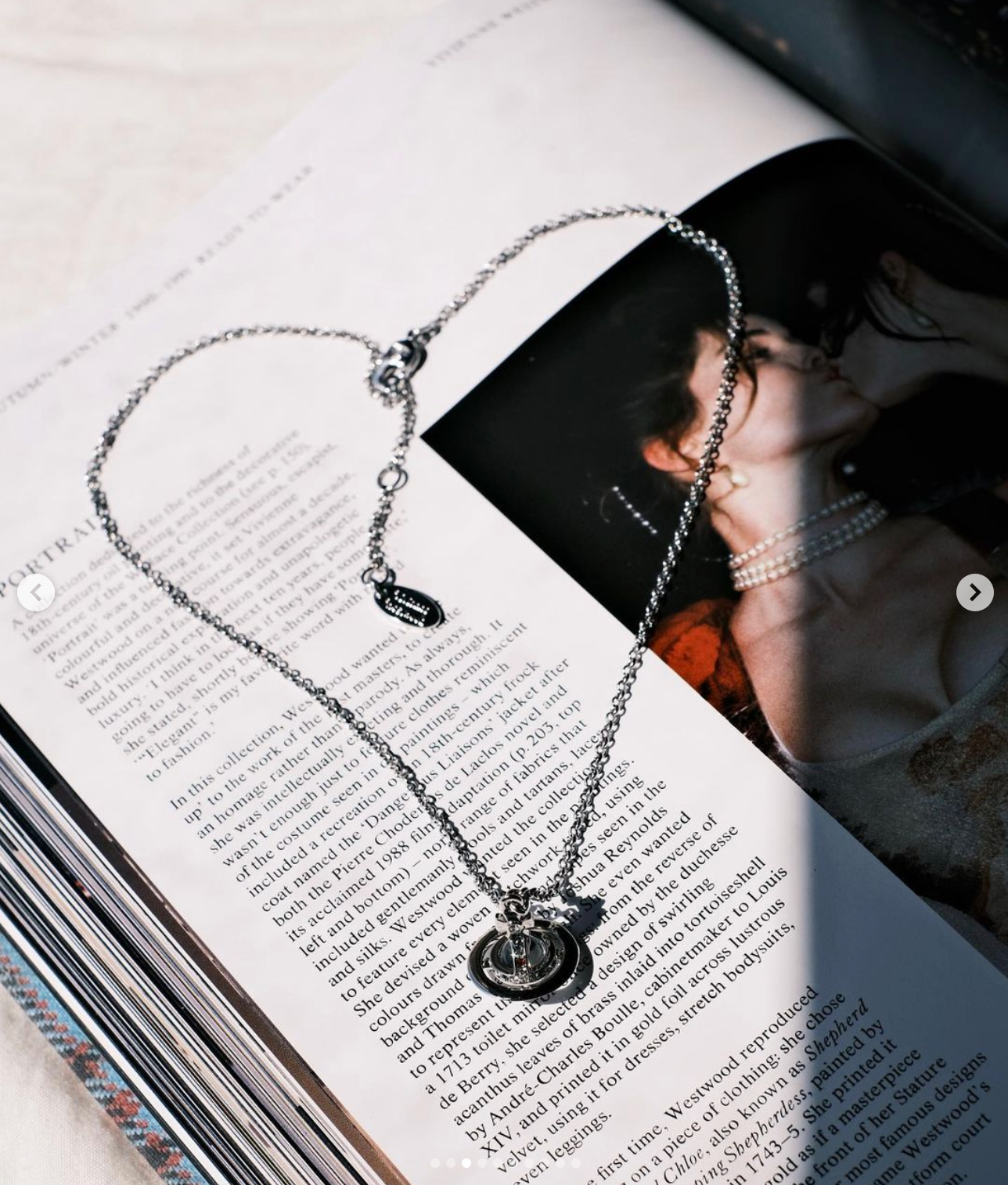 Vivienne Westwood New Petite Necklace 小號立體土星項鍊 (共4色!)