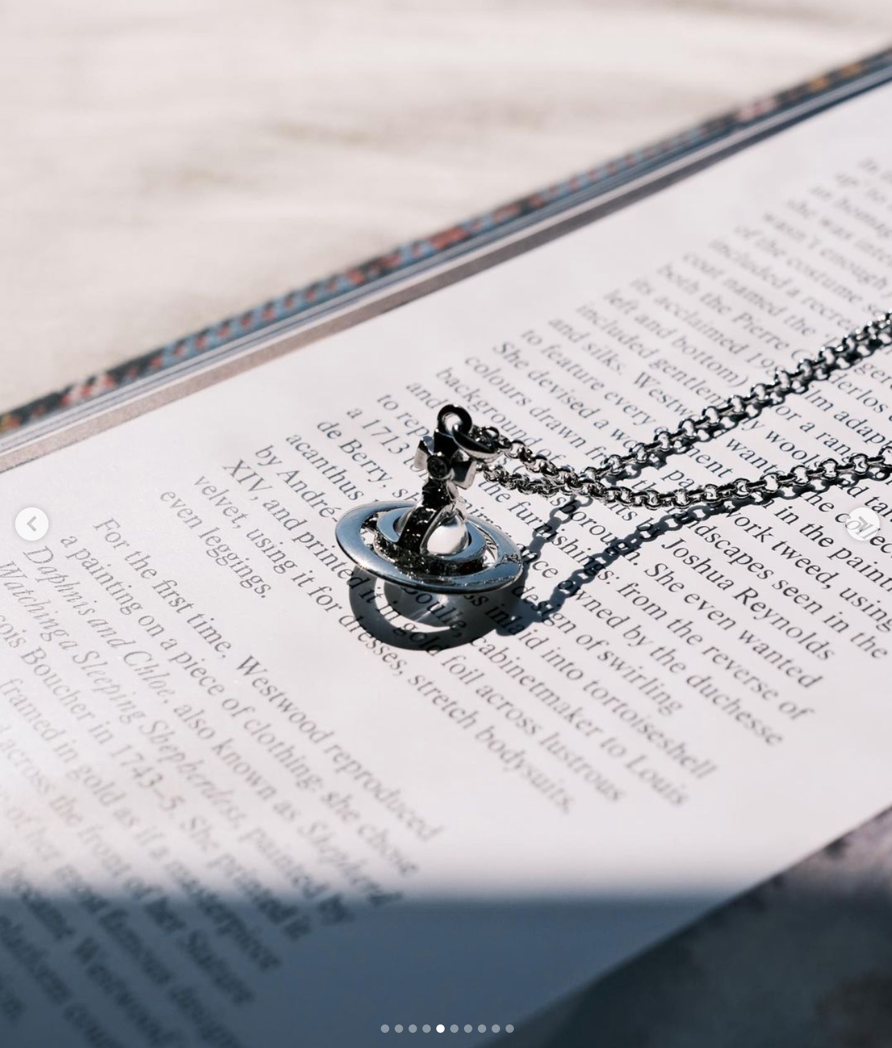 Vivienne Westwood New Petite Necklace 小號立體土星項鍊 (共4色!)