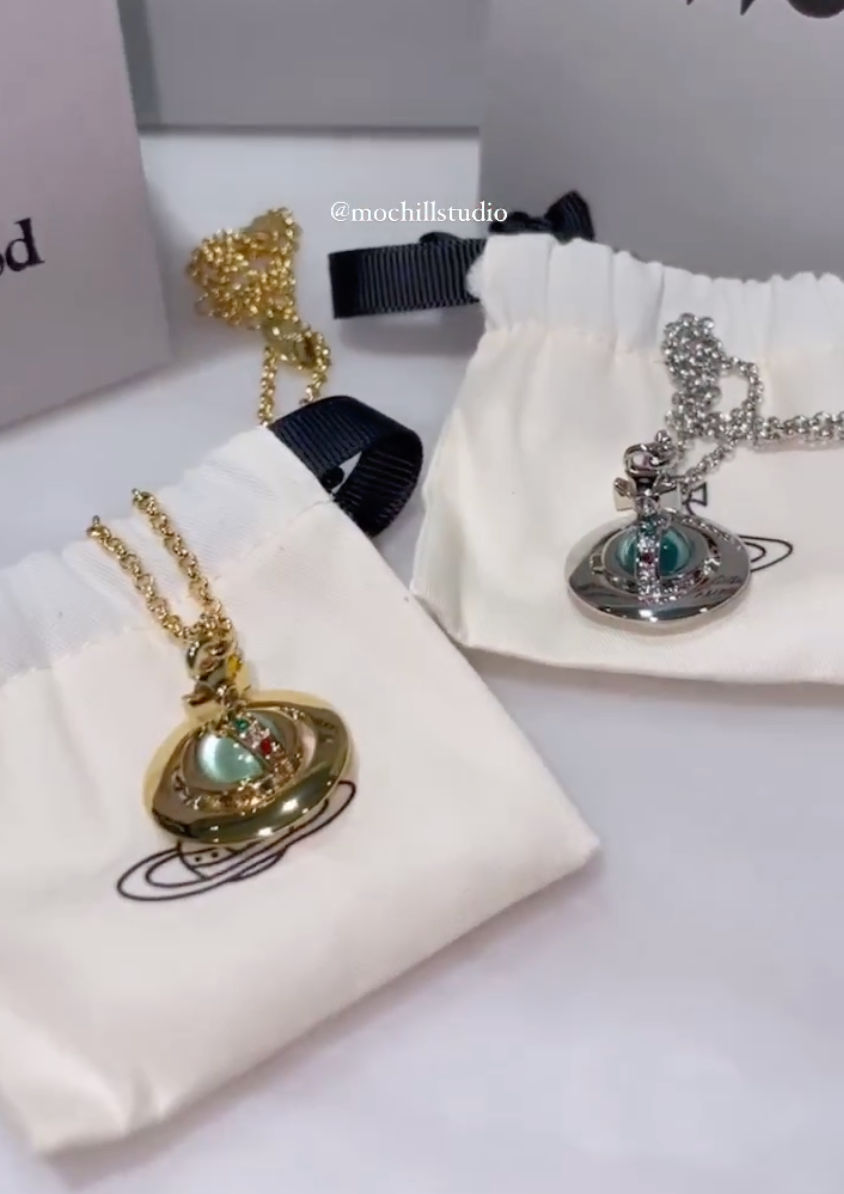 Vivienne Westwood 限定限量薄荷綠立體土星項鍊(全尺寸!)