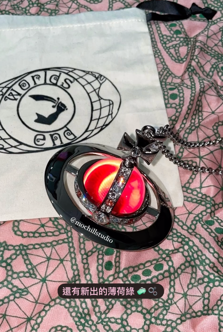 (斷貨中)Vivienne Westwood World's End Giant Orb Necklace 限定限量世界末日巨型土星項鍊