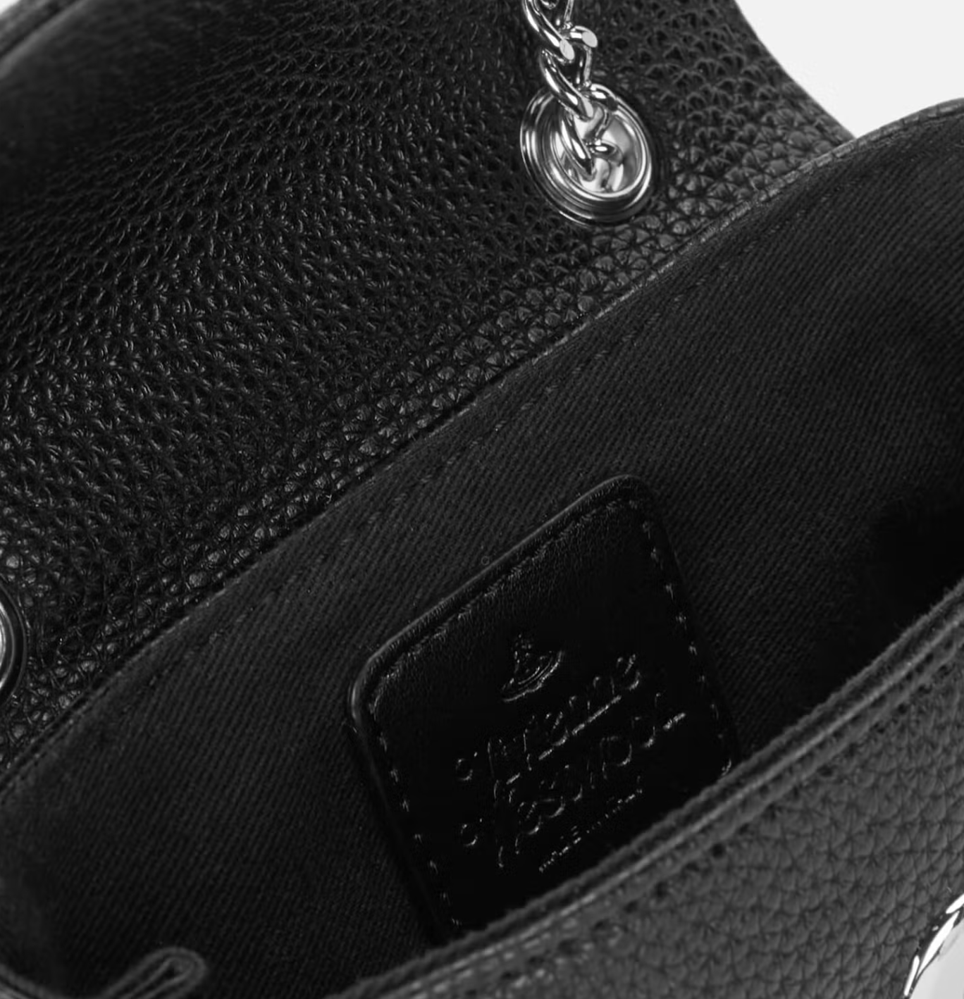 Vivienne Westwood Johanna Chain Purse 鏈條肩背手提包