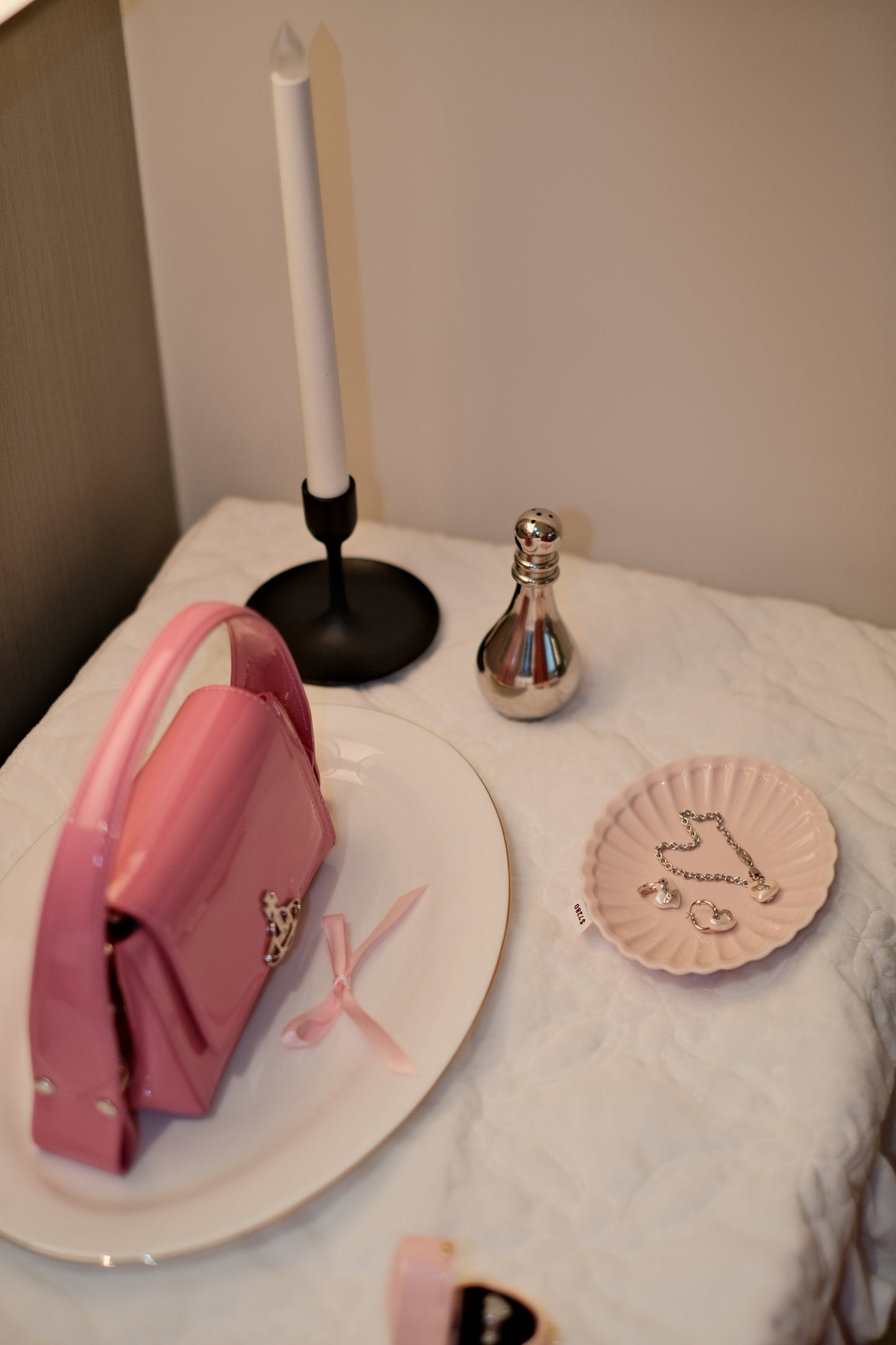 (現貨!)Vivienne Westwood Hazel Small Handbag 小號漆皮肩背手提包