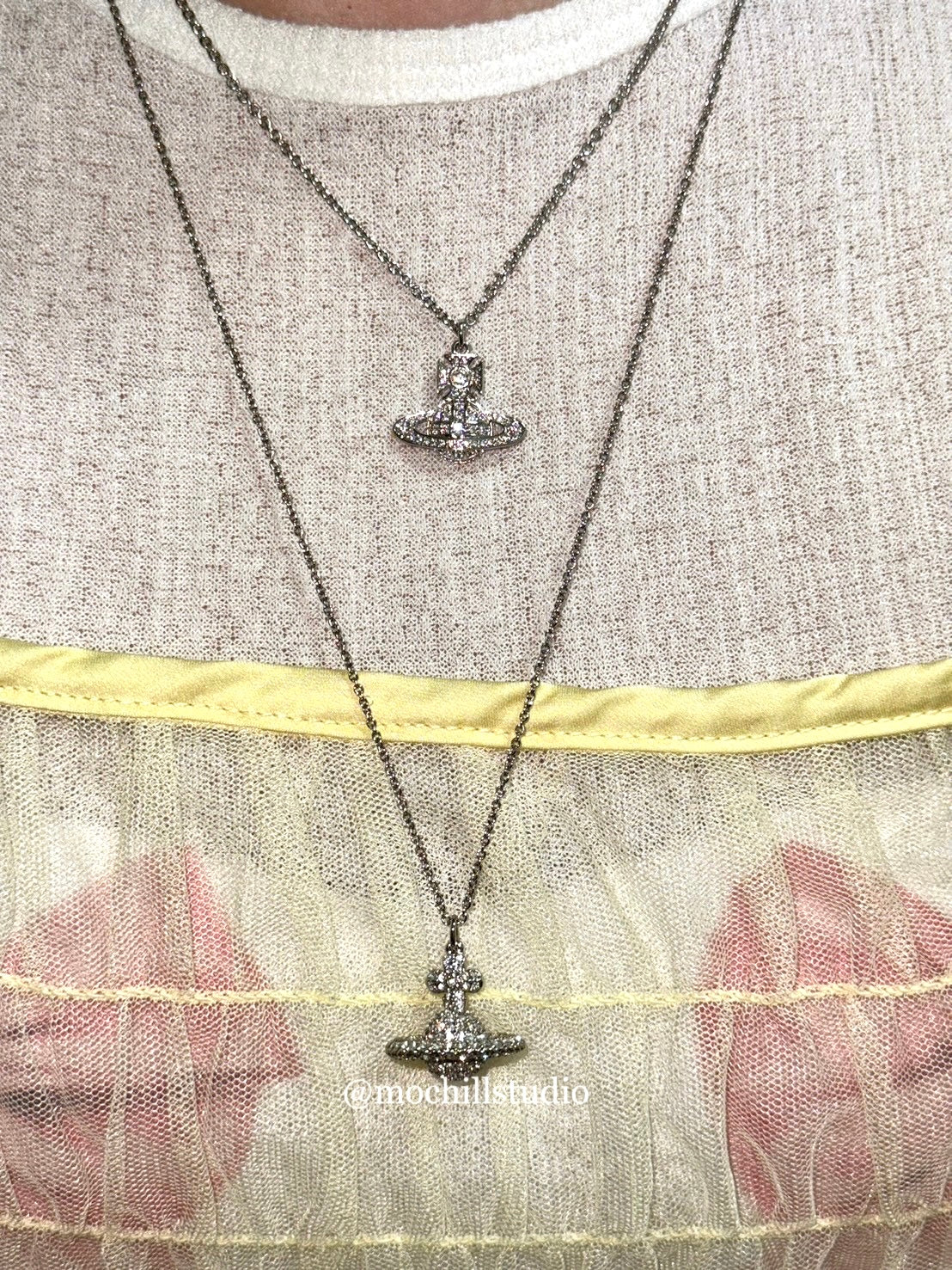 Vivienne Westwood Grace Small Pendant Necklace 立體滿鑽土星項鍊