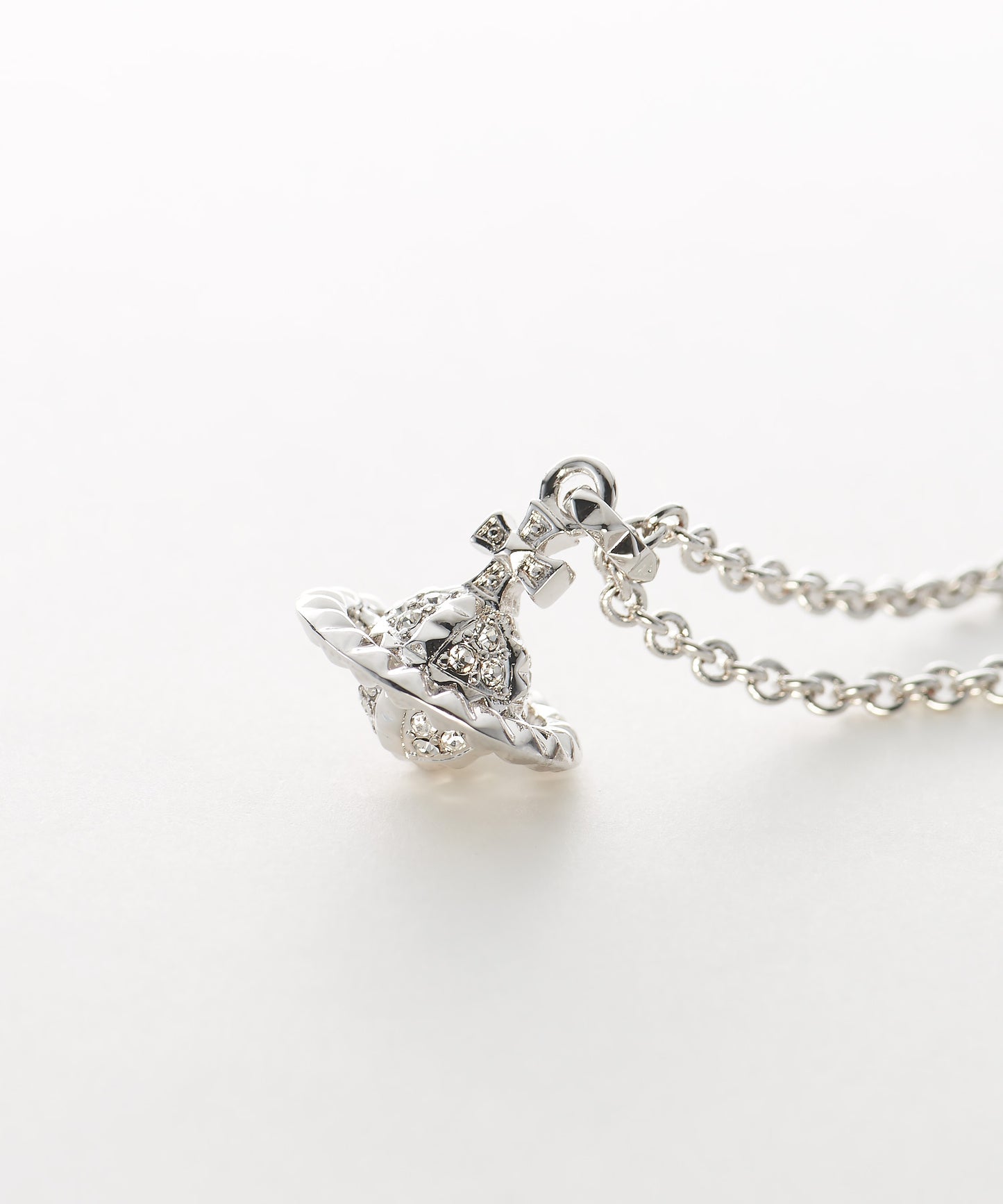 Vivienne Westwood Mayfair Small Orb Necklace 卯釘水晶立體土星項鍊(共3色!)