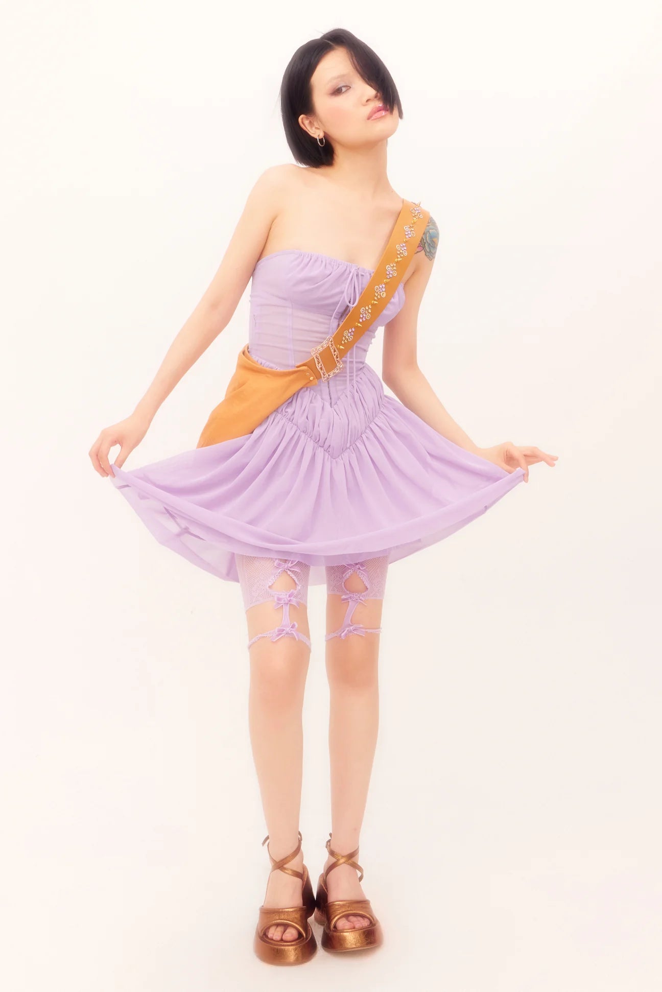 Nφ DRESS 絲絨蝴蝶結蕾絲五分褲襪(共3色!)