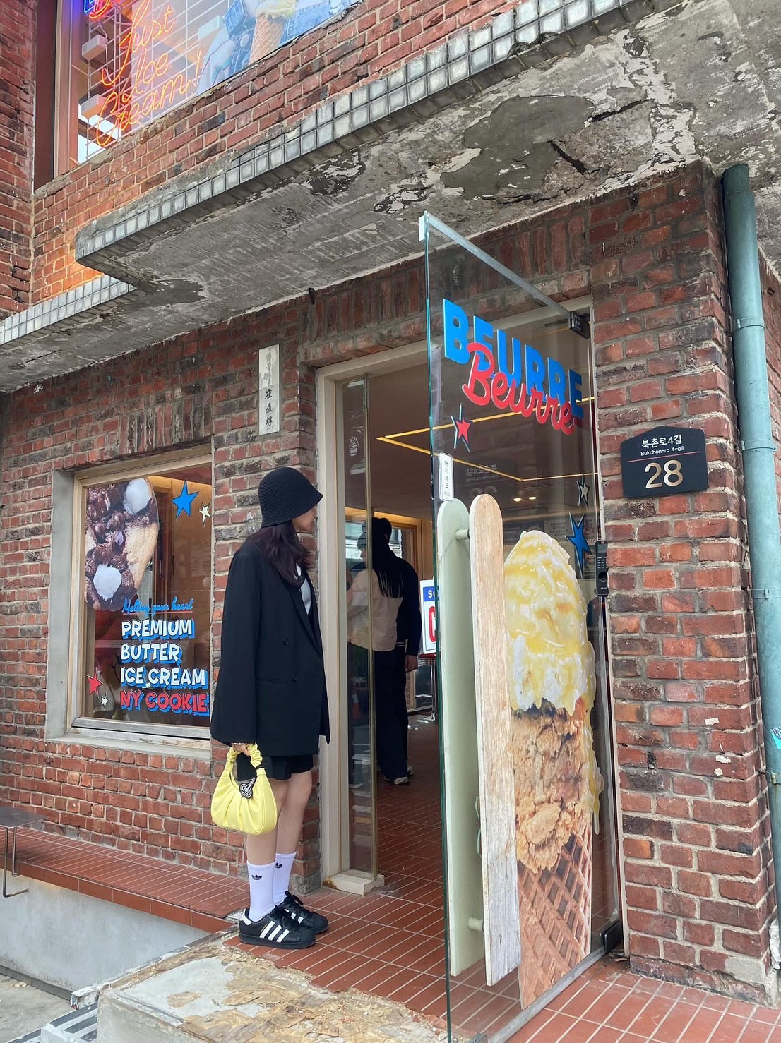 (現貨!)美國連線 adiads三葉草中筒襪