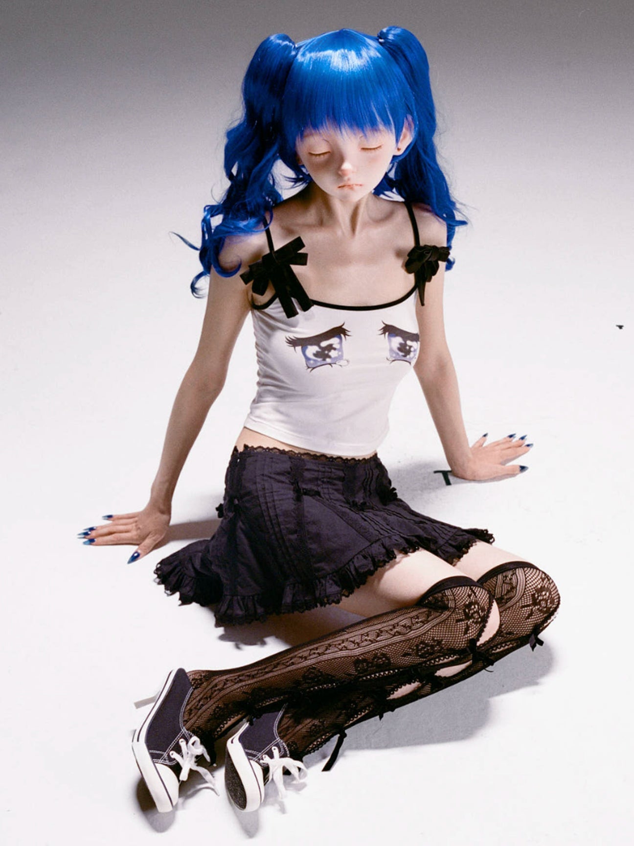 Nφ DRESS 絲絨蝴蝶結蕾絲中筒襪 (共2色!)