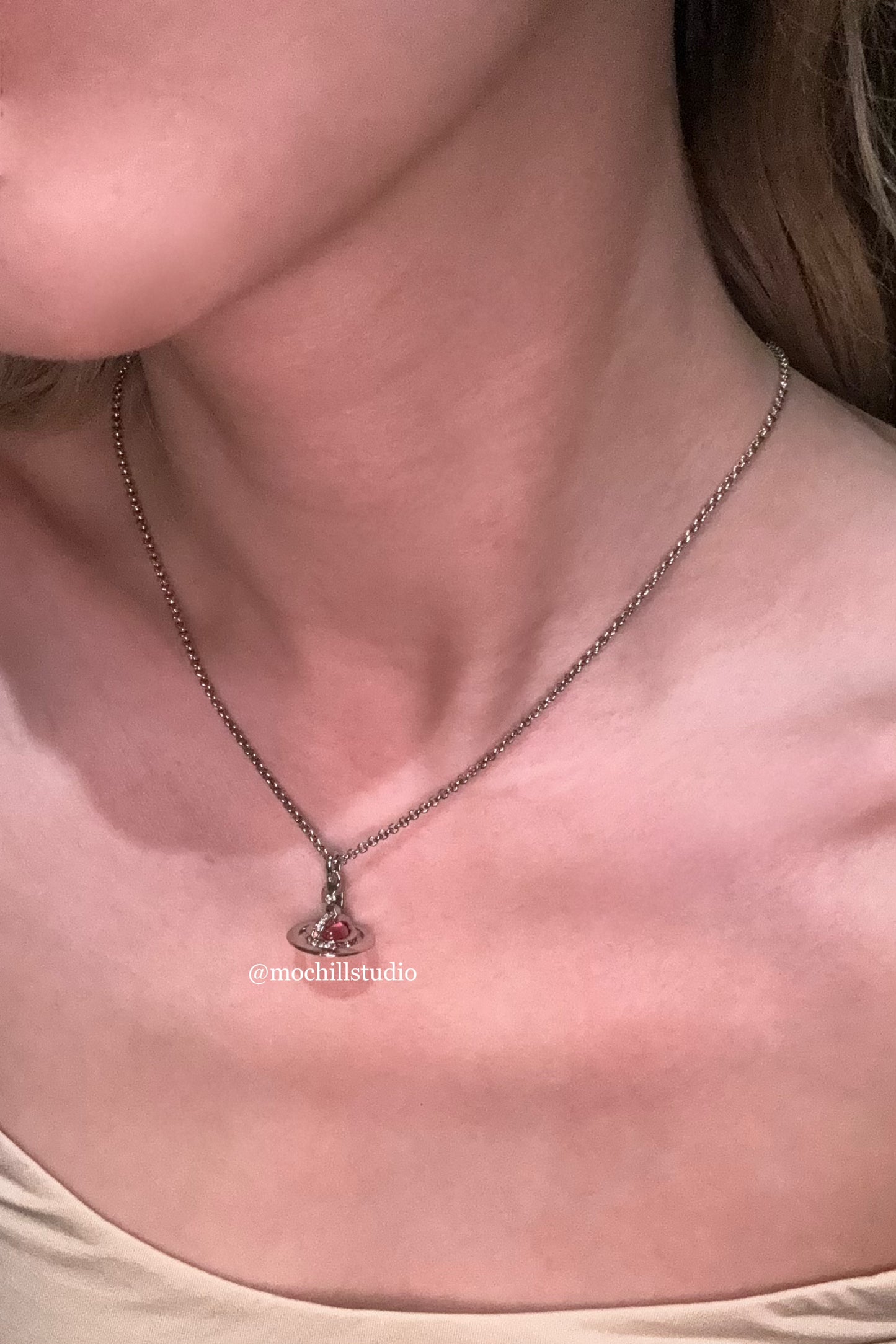 Vivienne Westwood New Petite Orb Pendant Necklace 限定限量莓果粉立體土星項鍊(全尺寸!)