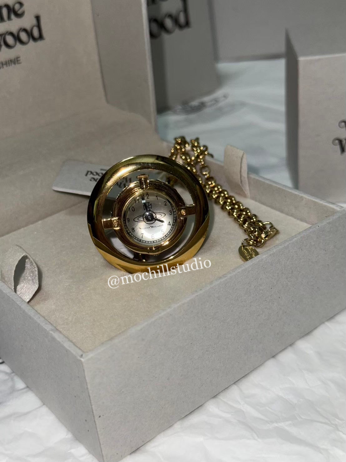Vivienne Westwood Orb Watch Pendant Necklace 立體土星鐘項鍊 (共3色!)