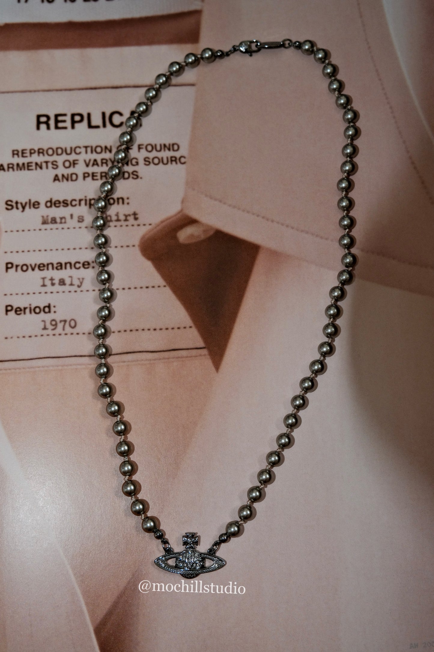 Vivienne Westwood Man. Mini Bas Relief Pearl Necklace 限量黑銀滿鑽土星珍珠項鍊