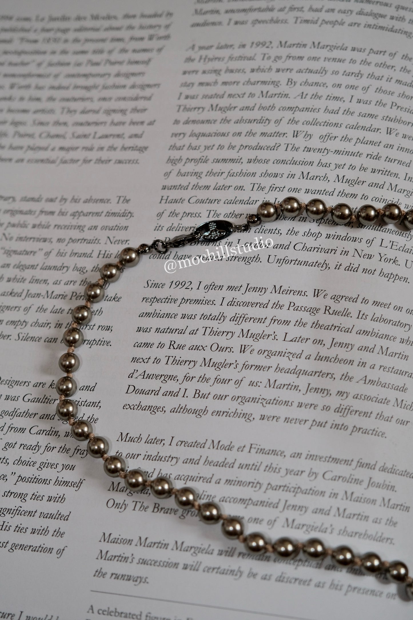 Vivienne Westwood Man. Mini Bas Relief Pearl Necklace 限量黑銀滿鑽土星珍珠項鍊