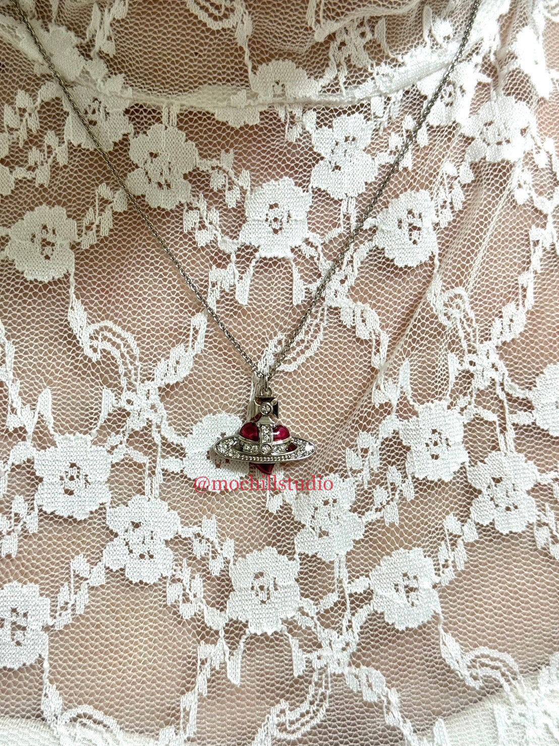 Vivienne Westwood New diamante heart pendant Necklace 復刻愛心土星項鍊
