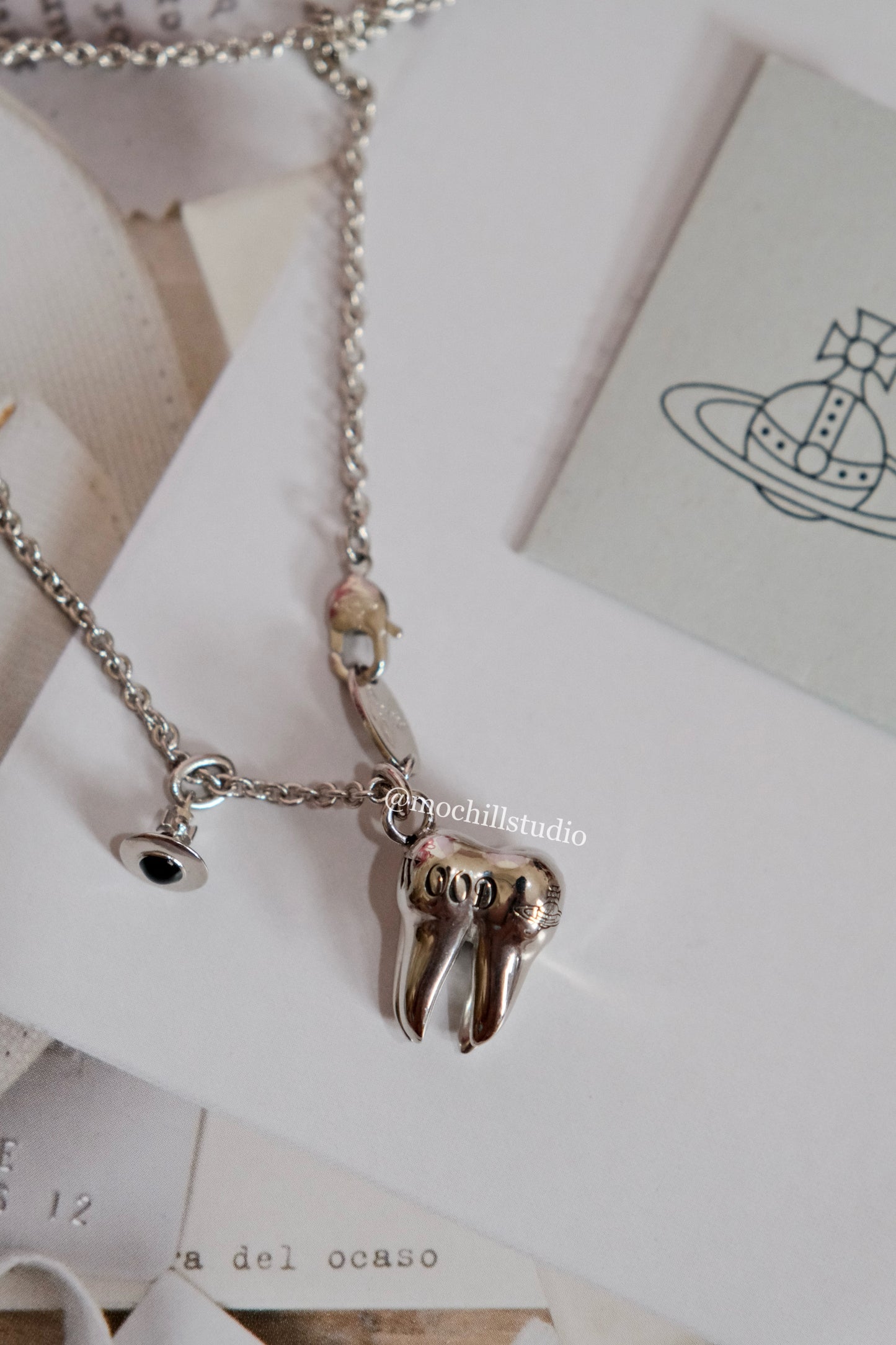 Vivienne Westwood Rima Teeth Necklace 立體牙齒項鍊 (共2色!)