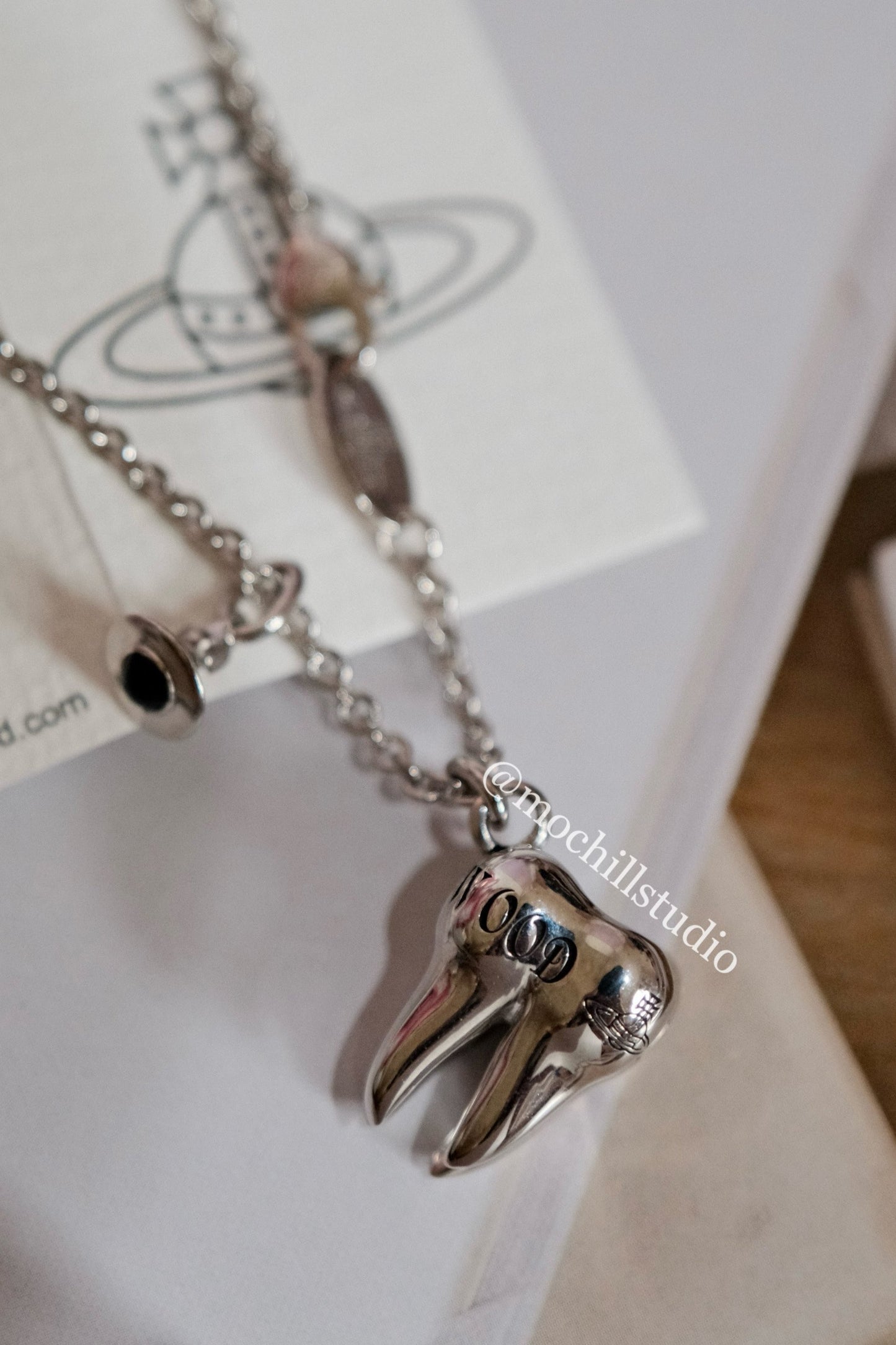 Vivienne Westwood Rima Teeth Necklace 立體牙齒項鍊 (共2色!)