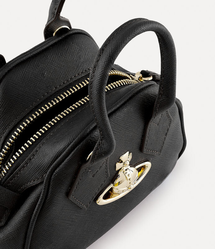 Vivienne Westwood mini Yasmine Bag 迷你小號十字紋牛皮立體土星保齡球肩背手提包