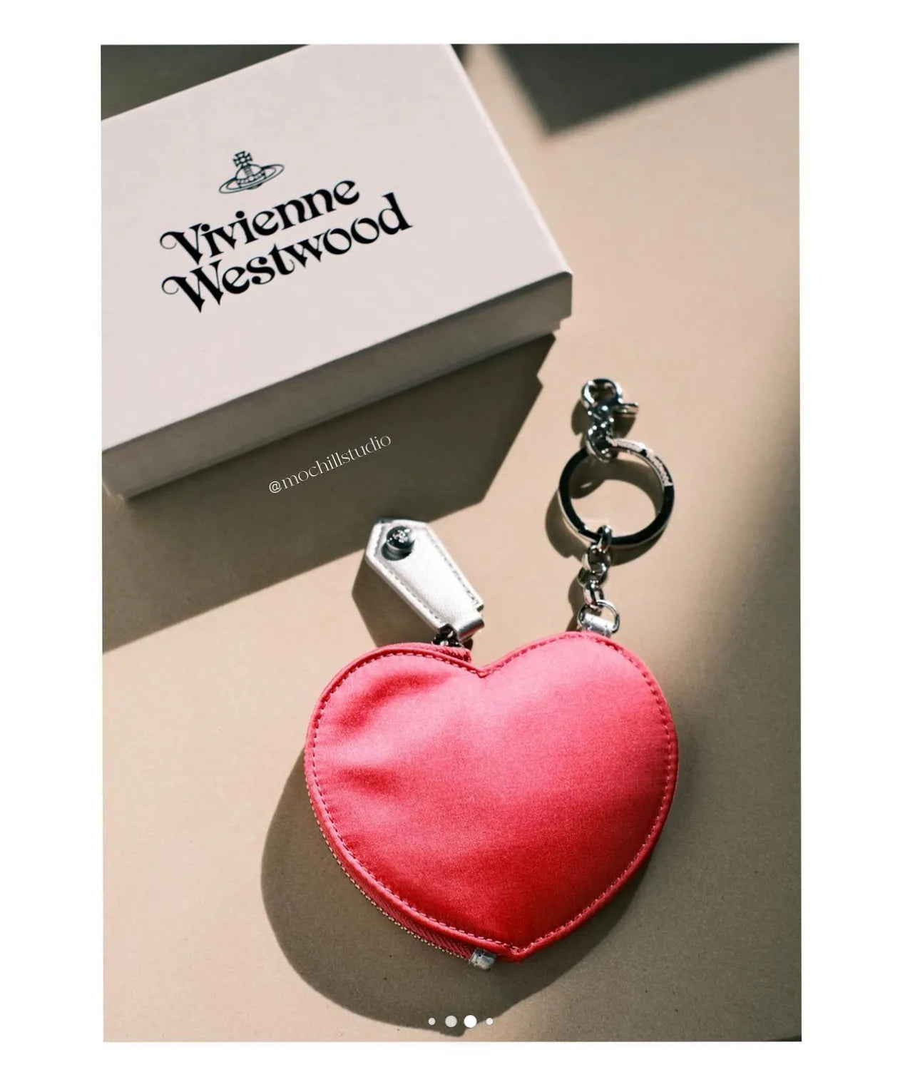 (現貨!)Vivienne Westwood Heart Keyring Coin Purse 心型拉鍊零錢包
