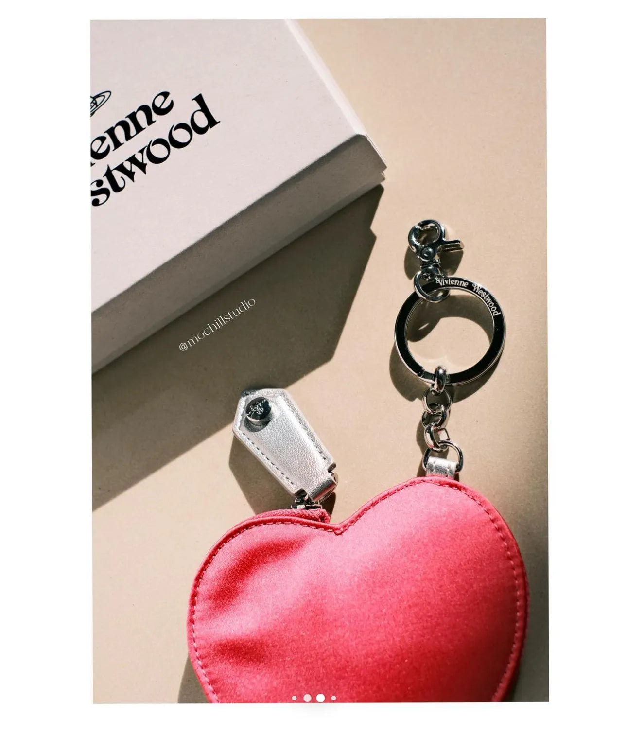 (現貨!)Vivienne Westwood Heart Keyring Coin Purse 心型拉鍊零錢包