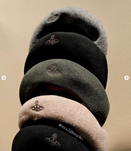 Vivienne Westwood 純羊毛刺繡土星貝蕾帽（多色！）