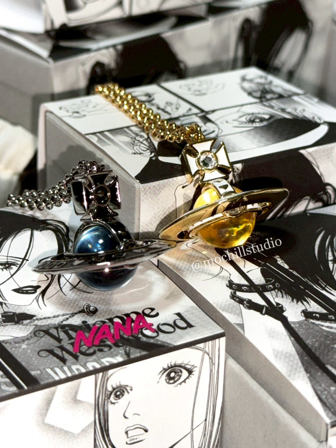 （現貨！）Vivienne Westwood X NANA VWXNANA限量聯名法瑯立體土星項鍊（共2色！）