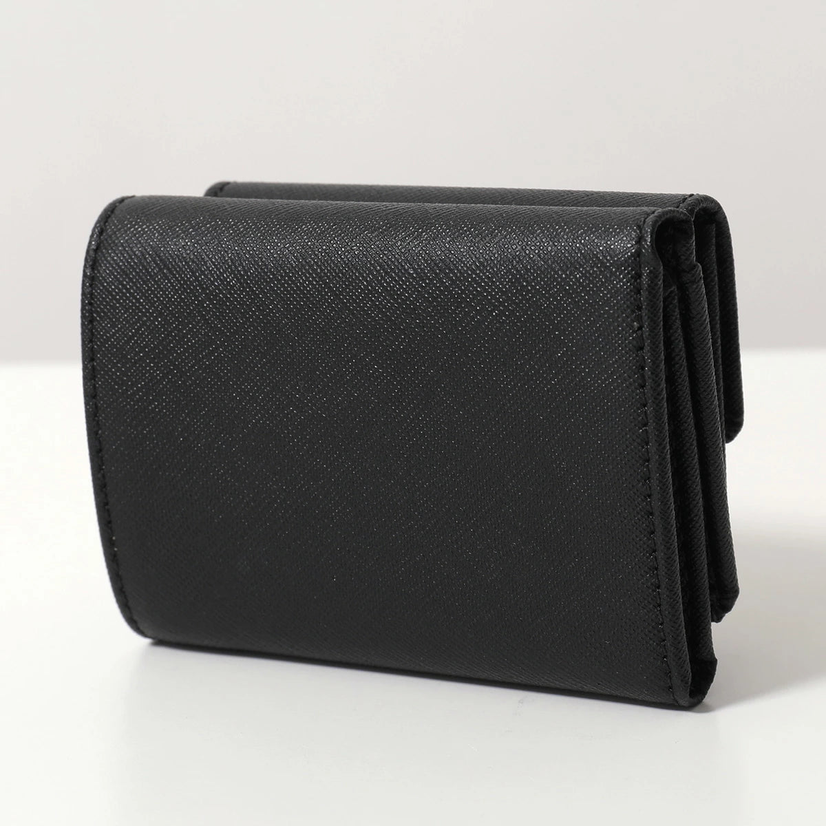 Vivienne Westwood Saffiano small Flap wallet 三折防刮十字紋短夾