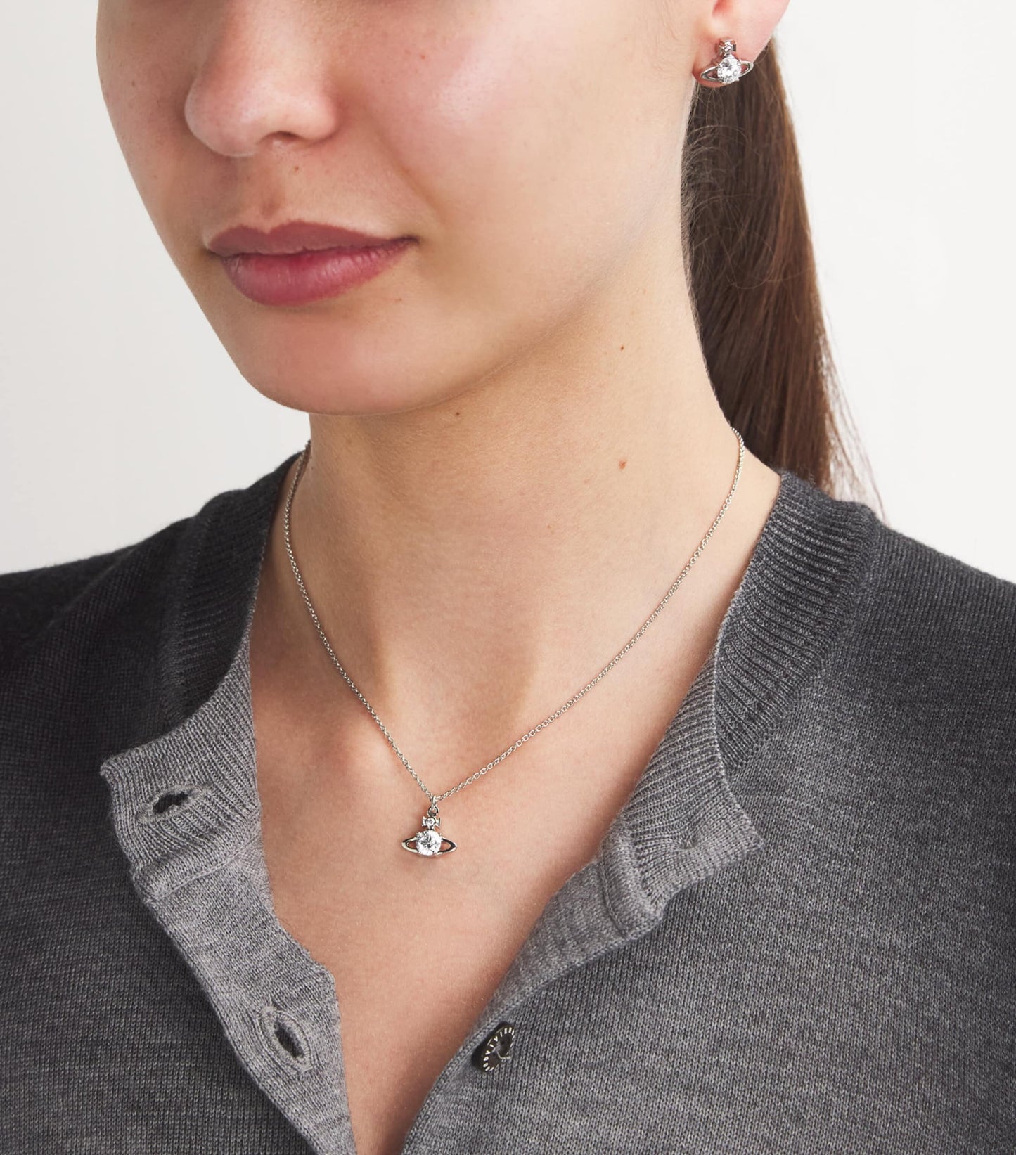 Vivienne Westwood Reina Necklace 袖珍水晶土星項鍊（共5色！）