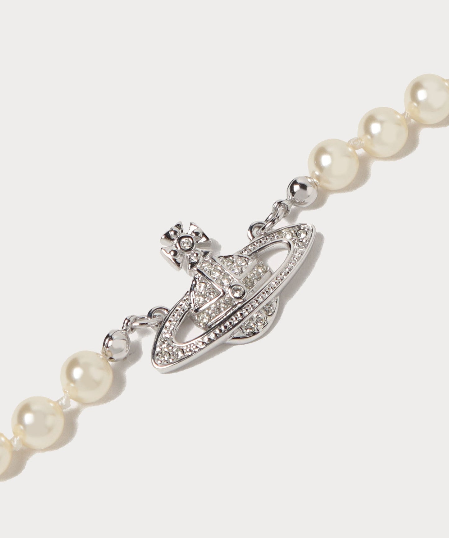 Vivienne Westwood Mini Bas Relief Pearl Choker 經典滿鑽土星珍珠頸鍊（共3色！）