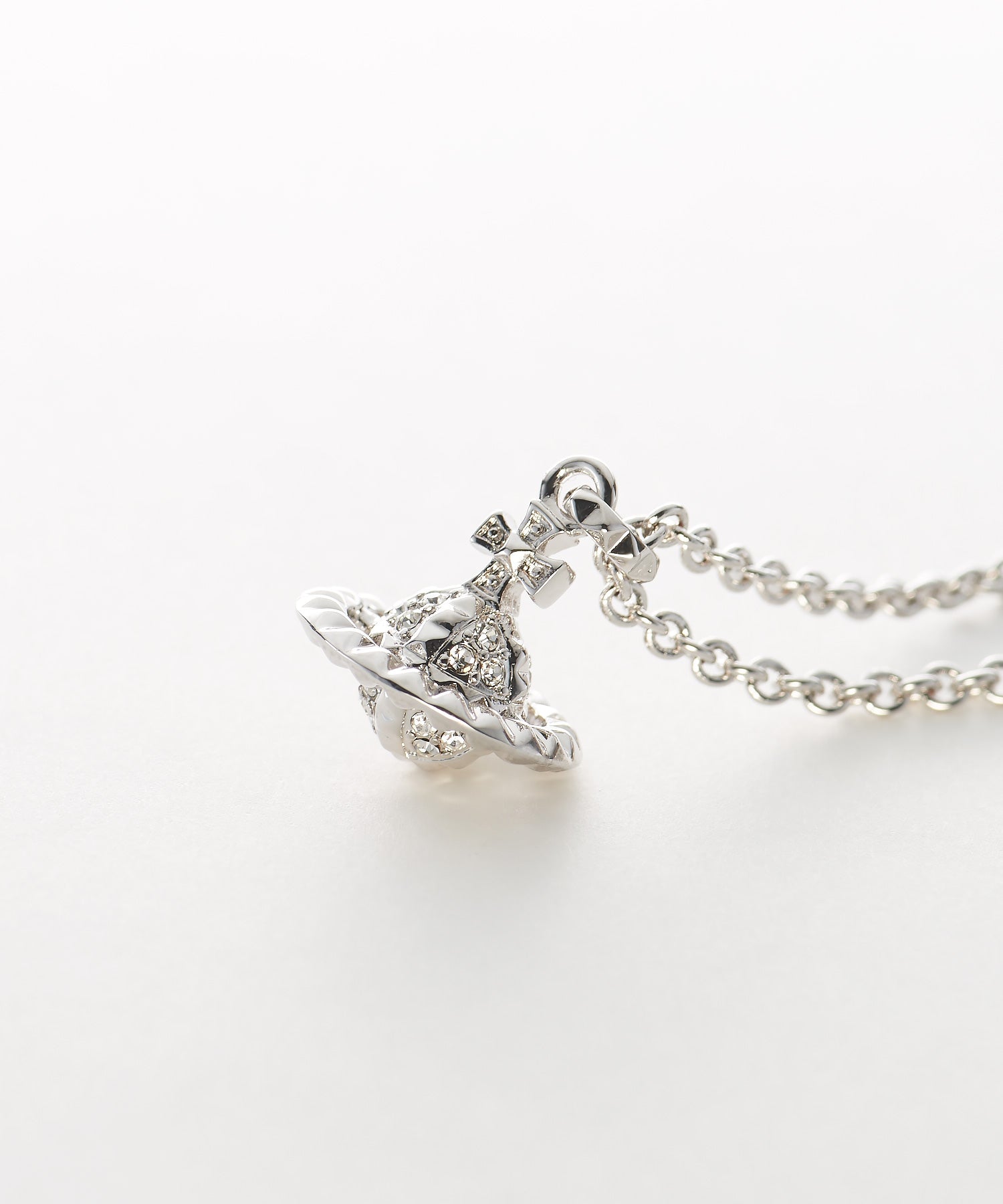 Vivienne Westwood Mayfair Small Orb Necklace 卯釘水晶立體土星項鍊（共3色！）