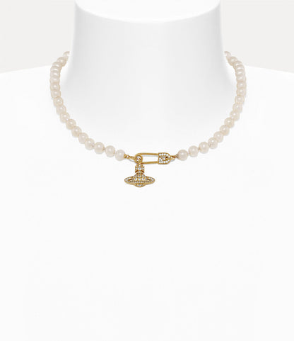 Vivienne Westwood Lucrece Pearl Necklace 別針土星珍珠項鍊（共2色！）