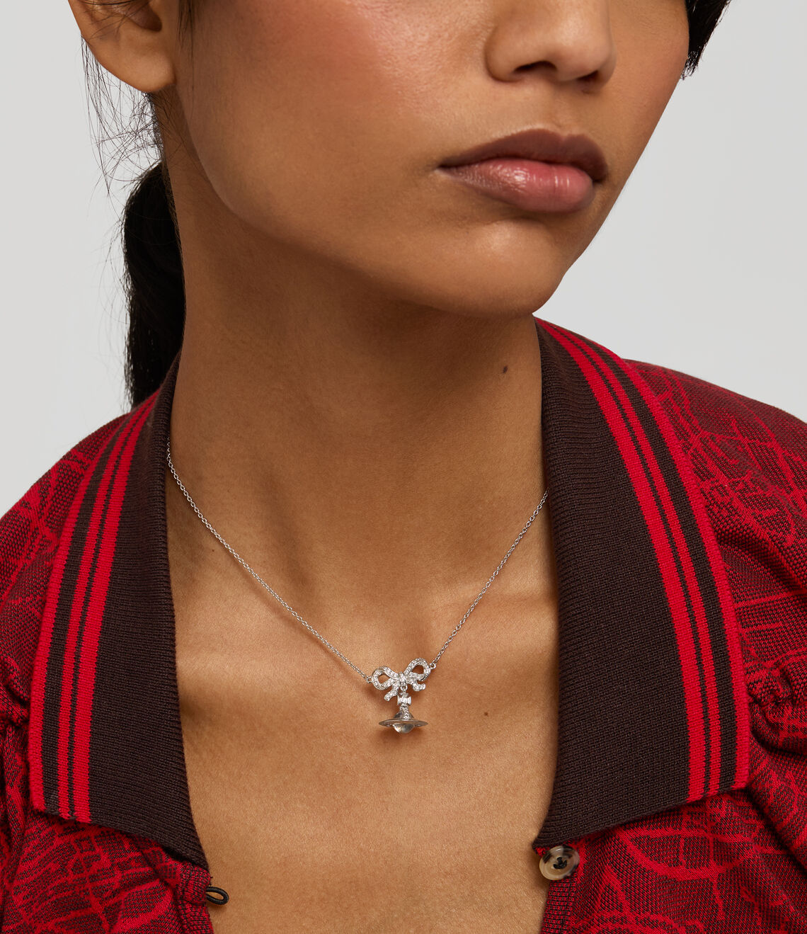 Vivienne Westwood Octavie Necklace 夢幻立體蝴蝶結土星純銀項鍊（共7色！）