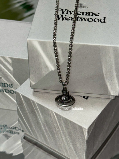 (現貨！）Vivienne Westwood MAN. New Petite Orb Pendant Necklace 做舊立體土星小號項鍊