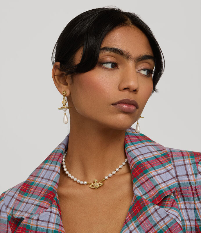 Vivienne Westwood Pearl Drop Earrings 夢幻立體珍珠土星耳環（共3色！）