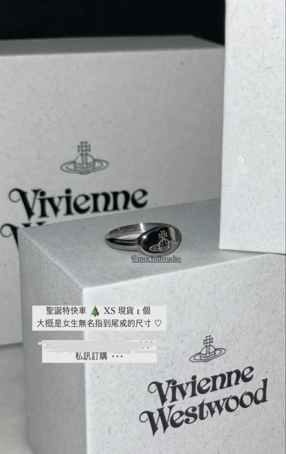 （現貨！）Vivienne Westwood Tilly Ring 純銀篆刻圓盤戒指