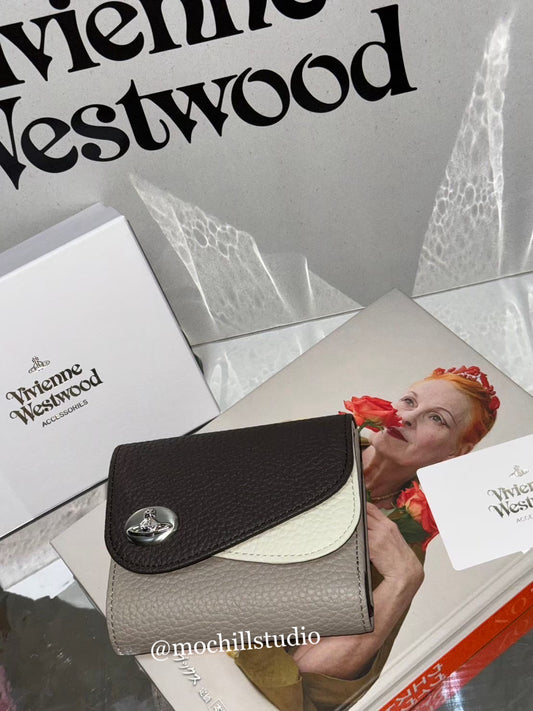 Vivienne Westwood 撞色土星牛革短夾 (共2色！)