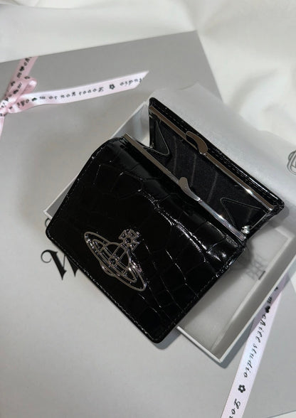 Vivienne Westwood CROCODILE Wallet 鱷魚紋大LOGO口金雙折短夾 (共2色）