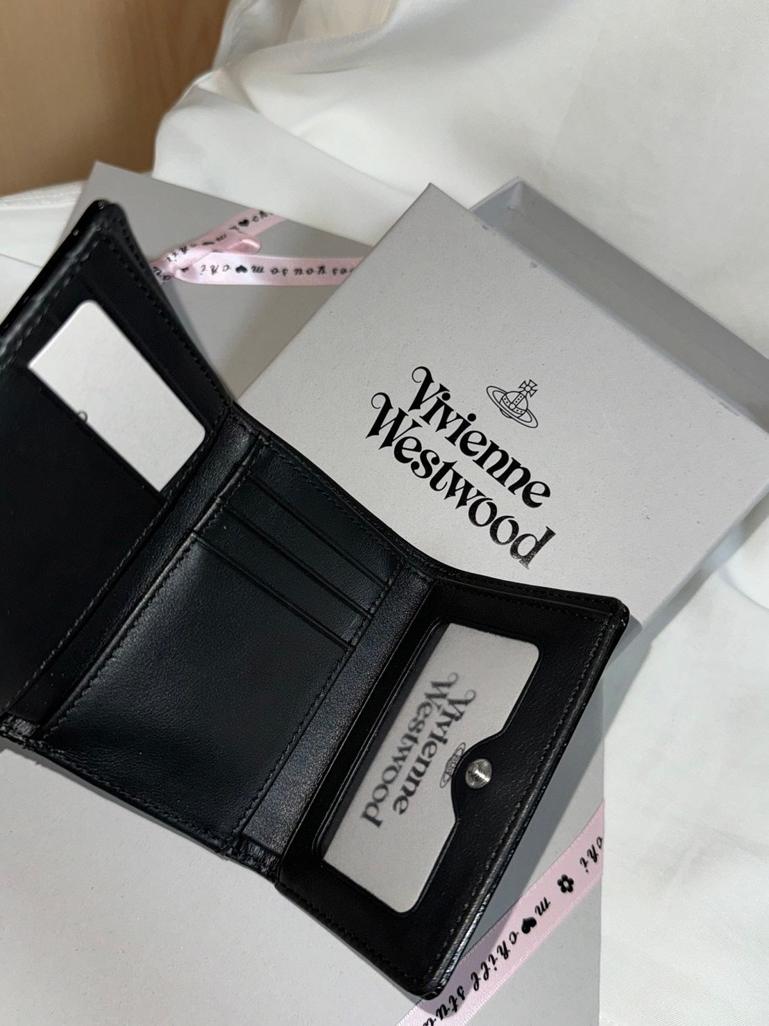 Vivienne Westwood CROCODILE Wallet 鱷魚紋大LOGO口金雙折短夾 (共2色）