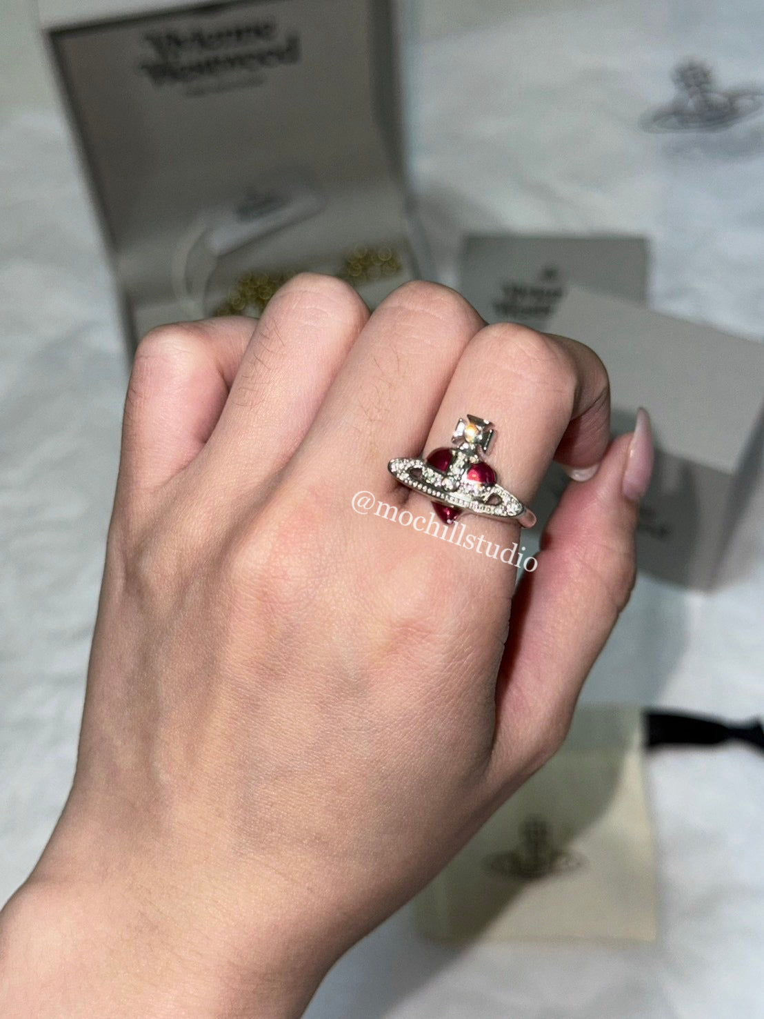 Vivienne Westwood New Diamante Heart Ring經典愛心土星戒指（2色！）