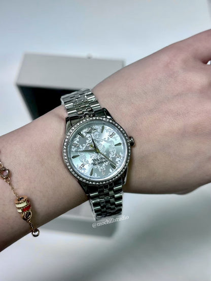 Vivienne Westwood Little Wallace Watch 雕花水鑽手錶