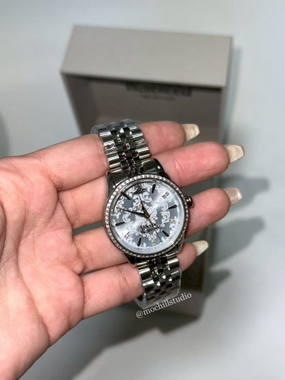 Vivienne Westwood Little Wallace Watch 雕花水鑽手錶