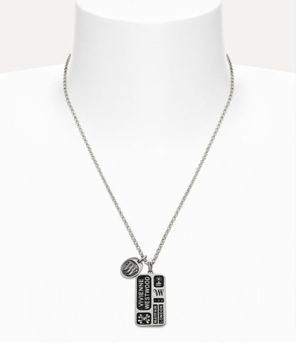 Vivienne Westwood Man. Lancelot Pendant Necklace 復古鐵牌項鍊