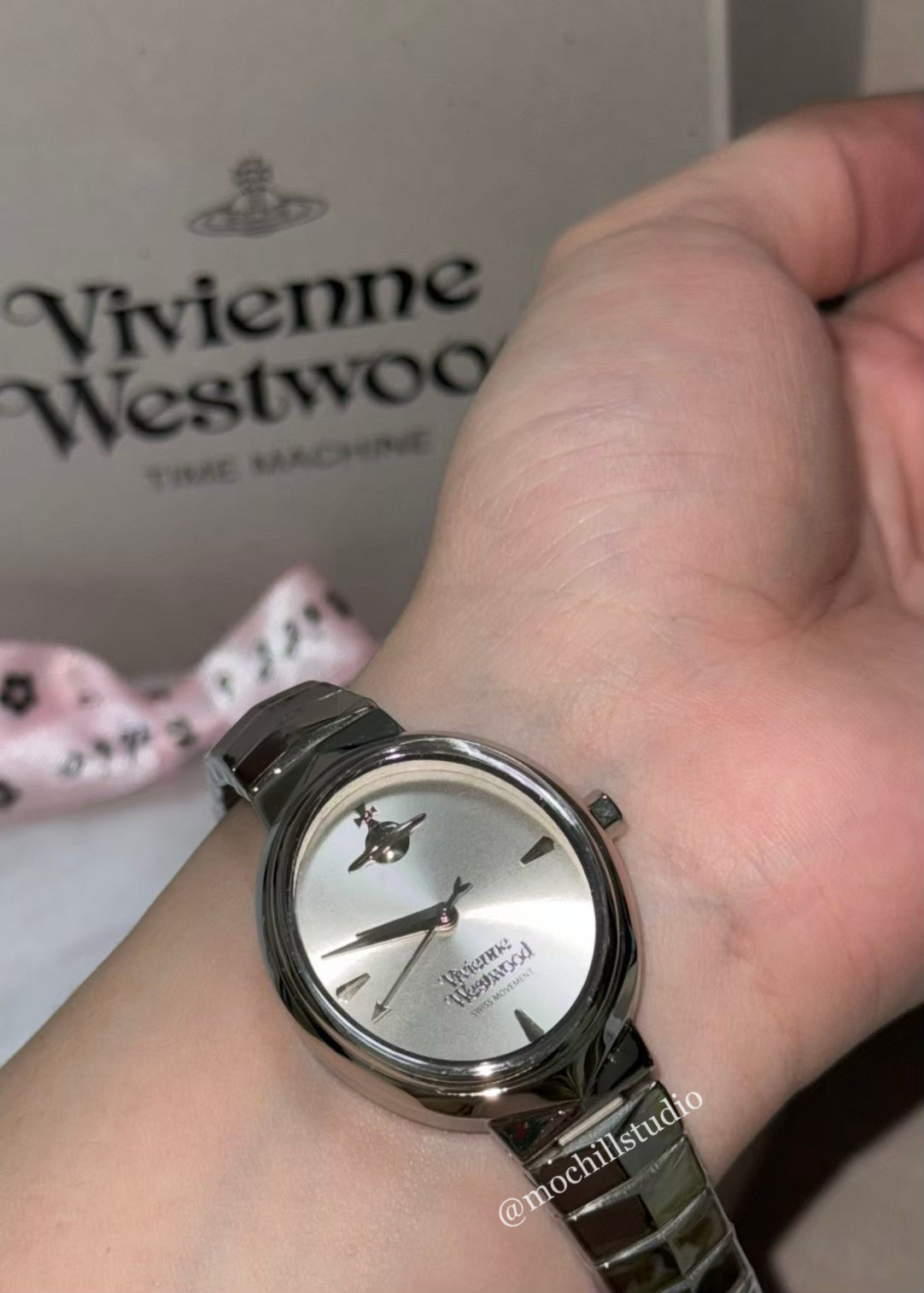 Vivienne Westwood Armour Watch 盔甲手錶