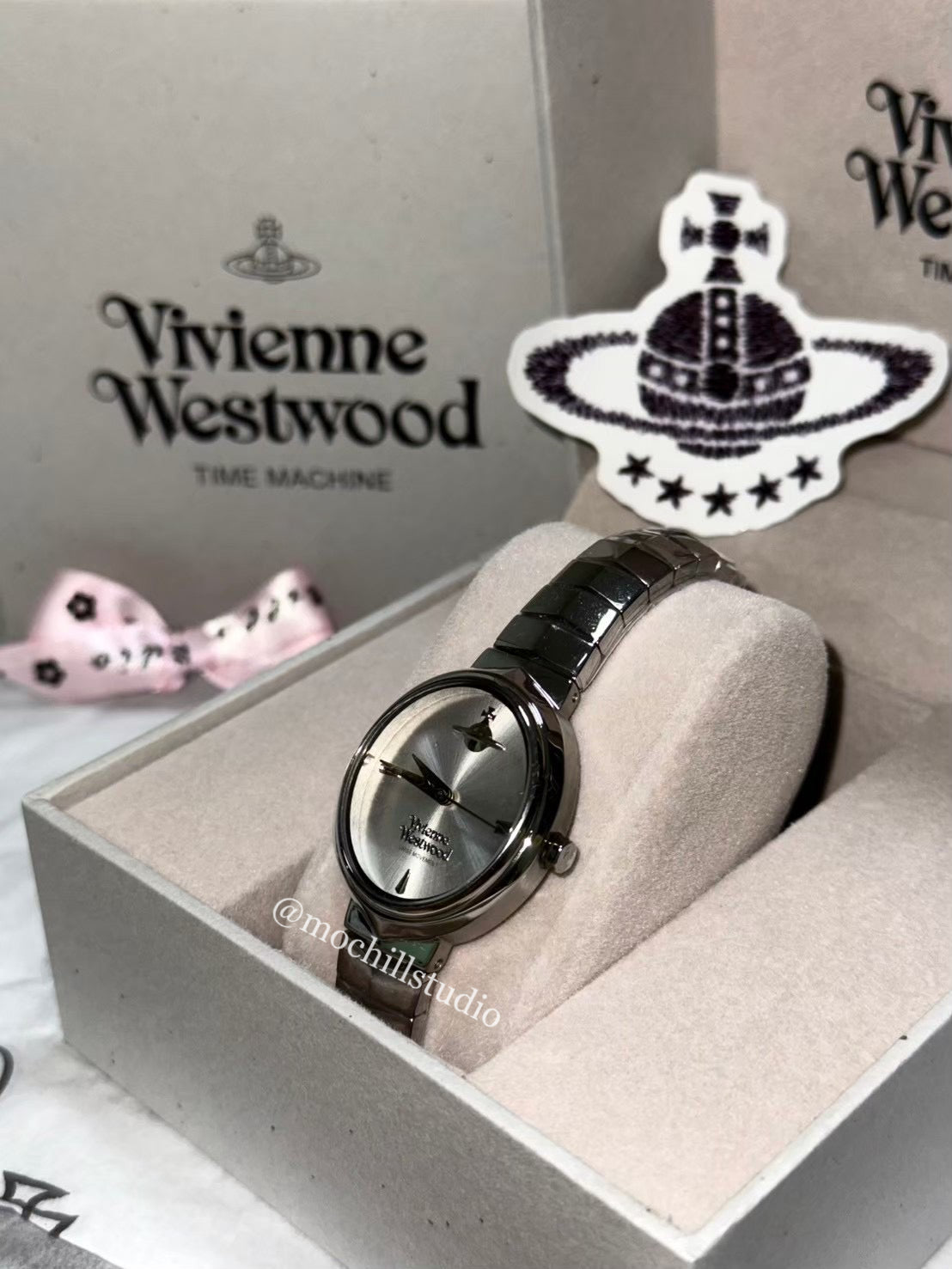 Vivienne Westwood Armour Watch 盔甲手錶