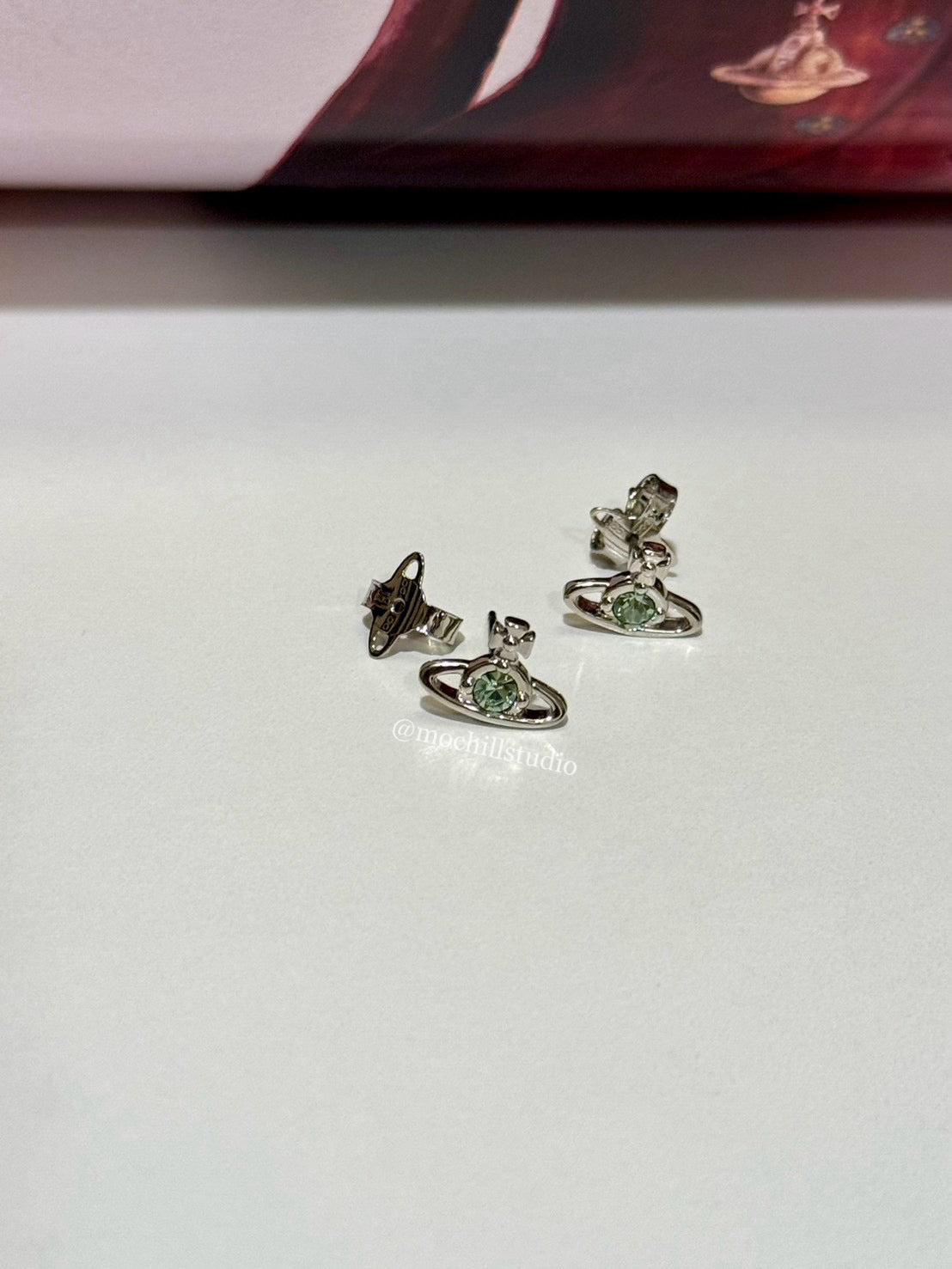 Vivienne Westwood Nano Solitaire Earrings 經典水晶土星耳環（多色！）