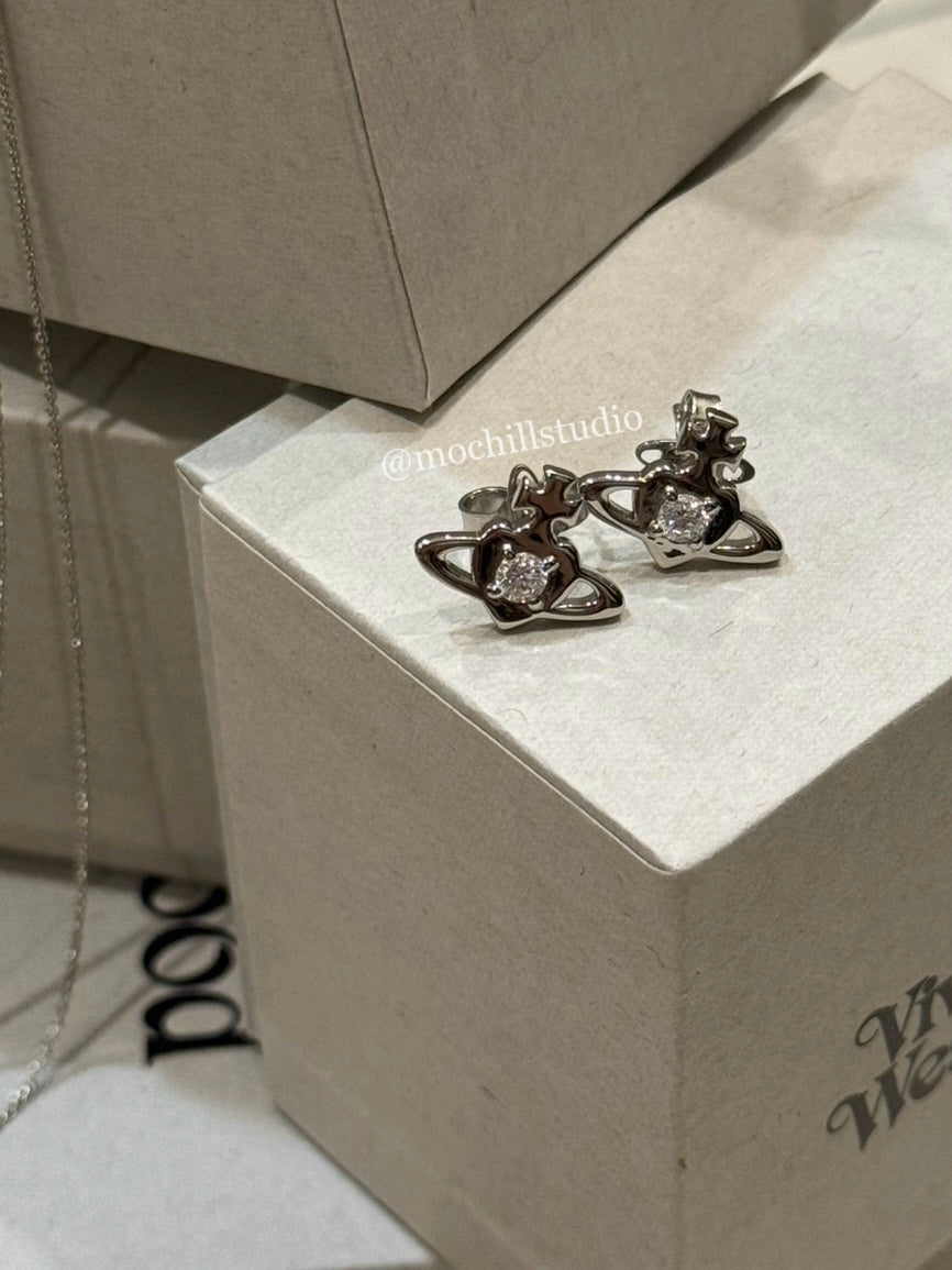 （現貨！）Vivienne Westwood Noella Earrings 愛心土星純銀耳環（共2色！）