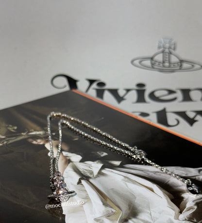 Vivienne Westwood Mayfair Small Orb Necklace 卯釘水晶立體土星項鍊（共3色！）