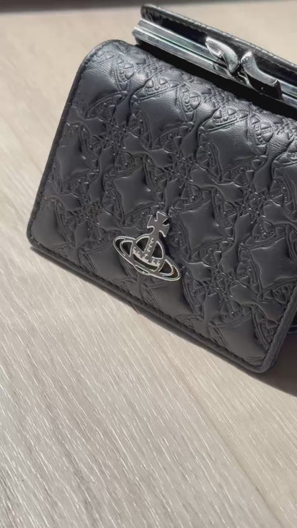 Vivienne Westwood Orborama 滿版土星壓紋雙折口金短夾